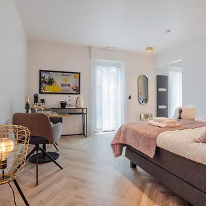 https://bee-n-bee.bruges-hotels.info