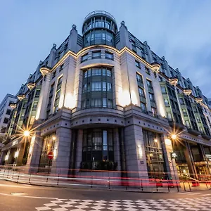Отель Radisson Collection Grand Place